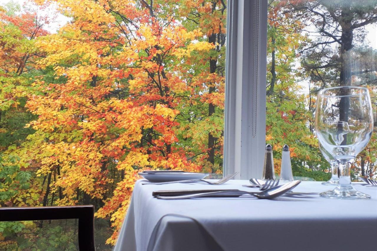 Auberge De La Montagne Coupee Saint Jean De Matha Екстер'єр фото