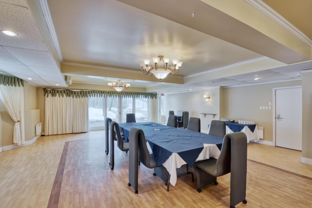 Auberge De La Montagne Coupee Saint Jean De Matha Екстер'єр фото