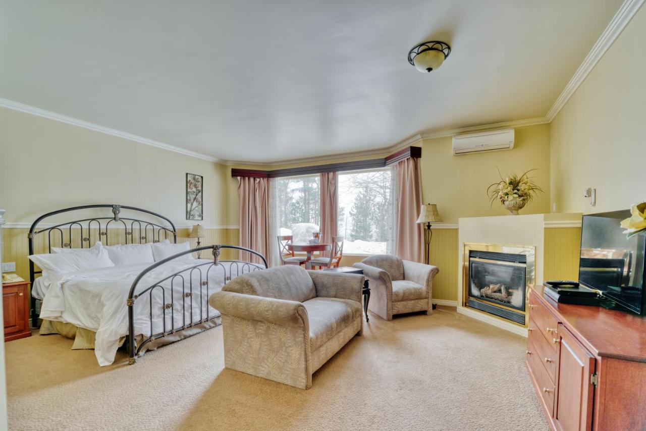 Auberge De La Montagne Coupee Saint Jean De Matha Екстер'єр фото